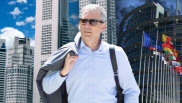 Revolving doors: Hartwig Löger wechselte direkt aus dem Uniqua-Vorstand ins Finanzministerium. In vielen Staaten wäre das verboten. Die ÖVP sieht das nicht so eng. Foto: kontrast.at