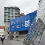 166 Millionen Gewinn 2020 bisher: Beschäftigte werden trotzdem gekündigt. Die Aktionäre feiern. Foto: wikimedia commons / HerziBinki