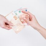 Die wohlhabendsten 20% der Haushalte kassieren 23% der Corona-Hilfen. Die 20% der Haushalte, die ohnehin am wenigsten haben, nur 16%. Foto: pexels.de/cottonbro