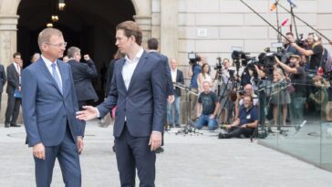 Die Ergebnisse der Bürgermeister-Stichwahl in OÖ: Die ÖVP verliert nach der Kurz-Affäre jeden dritten Ortschef und vier Bezirkshauptstädte.