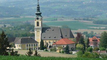 In Scharten in Oberösterreich findet nach dem Vergewaltigungs-Urteil gegen den ÖVP-Kandidaten erneut eine Bürgermeisterwahl statt.