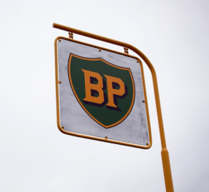 Das alte Logo von BP. Der Konzern machte den CO2-Fußabdruck in seiner Geschichte populär.