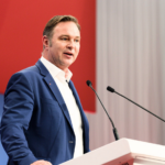 SPÖ-Chef Andreas Babler will, dass sozialer Wohnbau in die Verfassung kommt. Bild: SPÖ / Visnjic