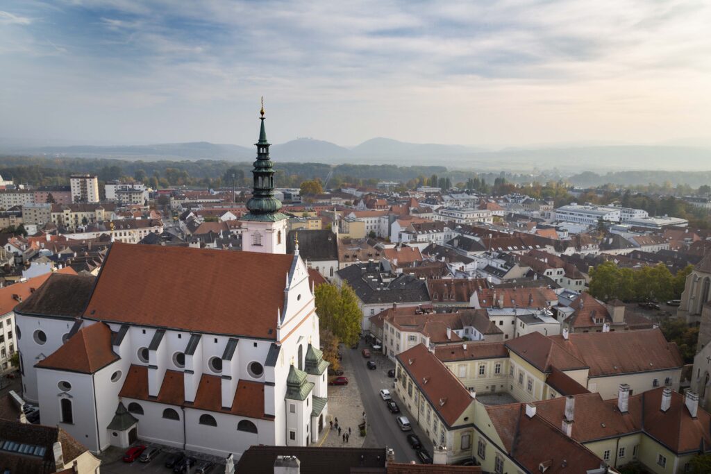 Bick vom Piaristenturm in Krems