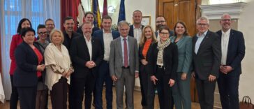 Finanzminister Markus Marterbauer und SPÖ-NÖ-Vorsitzender Sven Hergovich zu Gast in Wiener Neustadt.