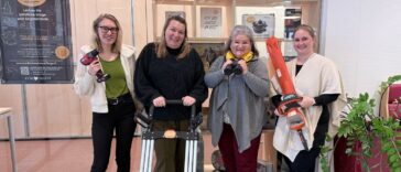 Team der Stadtbibliothek Traiskirchen. V.l.n.r: Raphaela Neudorfer, Sandra Hoffer, Karin Grossmann (Leiterin der Stadtbibliothek Traiskirchen) und Nadine Wagenhofer